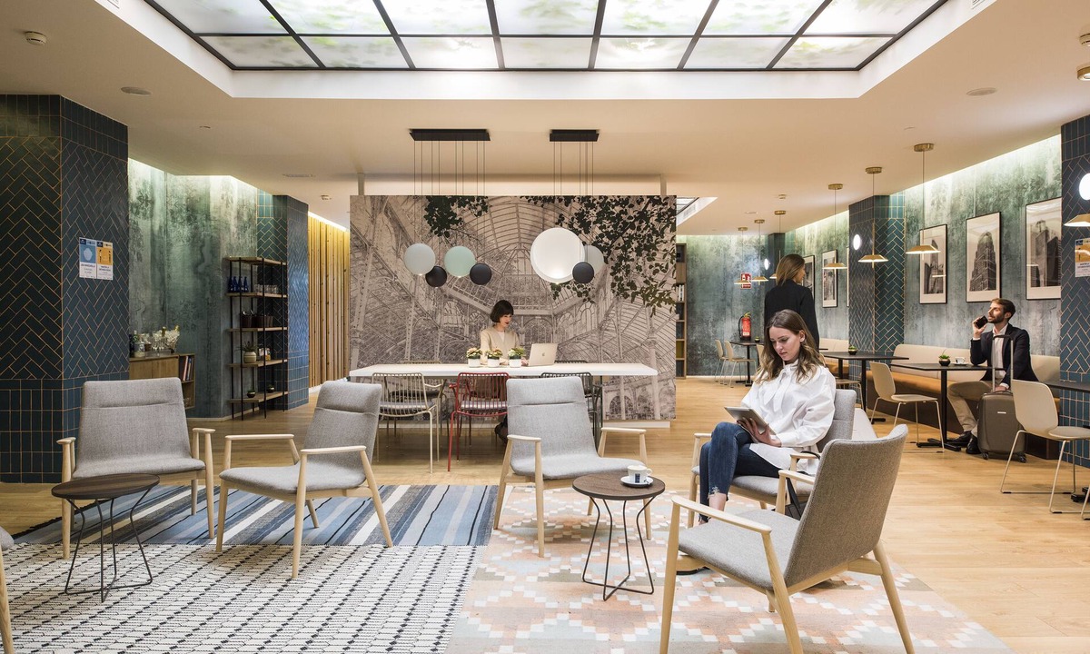 El Prat de Llobregat Hotel | Sleep & Fly