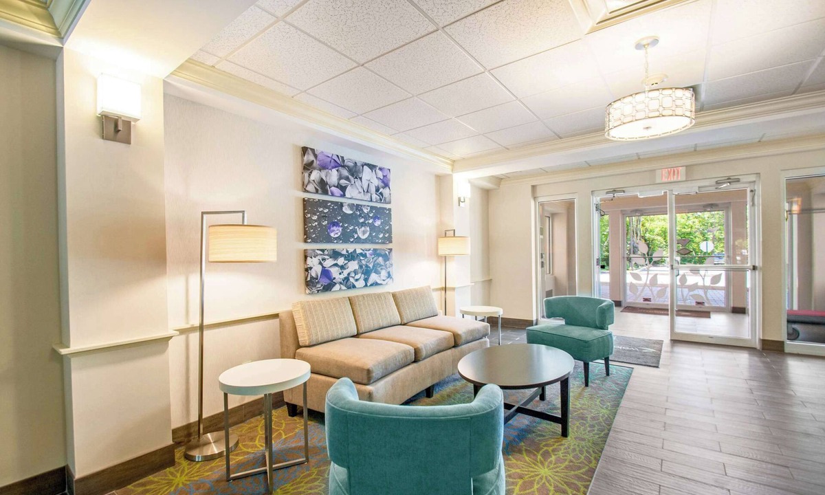 Dover Hotel | Sleep Inn & Suites Dover University Area