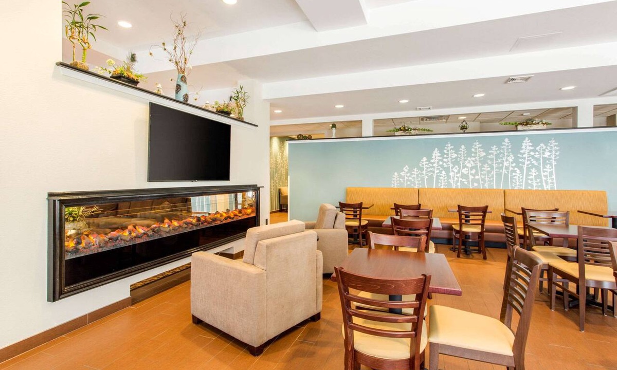 Town of Wawayanda Hotel | Sleep Inn & Suites Middletown - Goshen