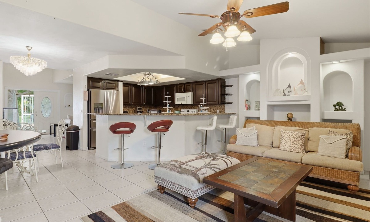 Fort Myers House | Sleeps 16 Plus Central Cape Coral Family Escape 4 Bedroom Home