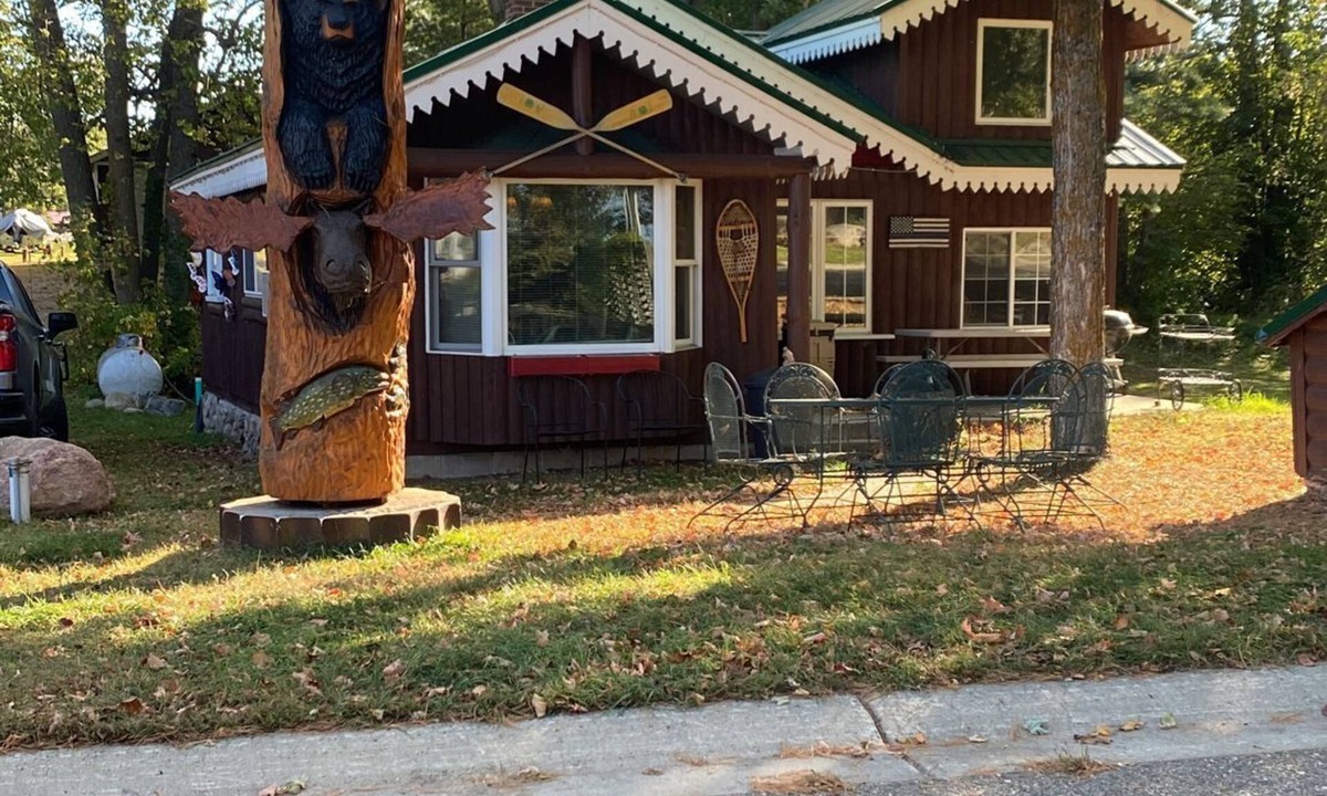 Whipholt Cabin | Sleeps 6! Northwoods escape near Walker w/Leech Lake views. Easy Lake access.