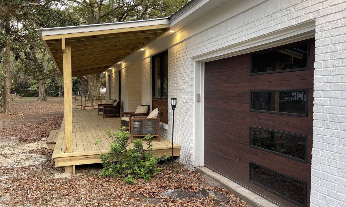 Freeport House | (Sleeps 7) 3 bedroom/2 bath BRING YOUR BOAT/WAVERUNNERS-Lots of Parking Space