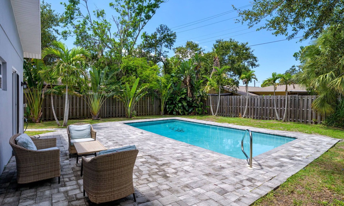 Indian Beach Sapphire Shores House | Sleeps 8 Private Pool Dog Friendly Balcony
