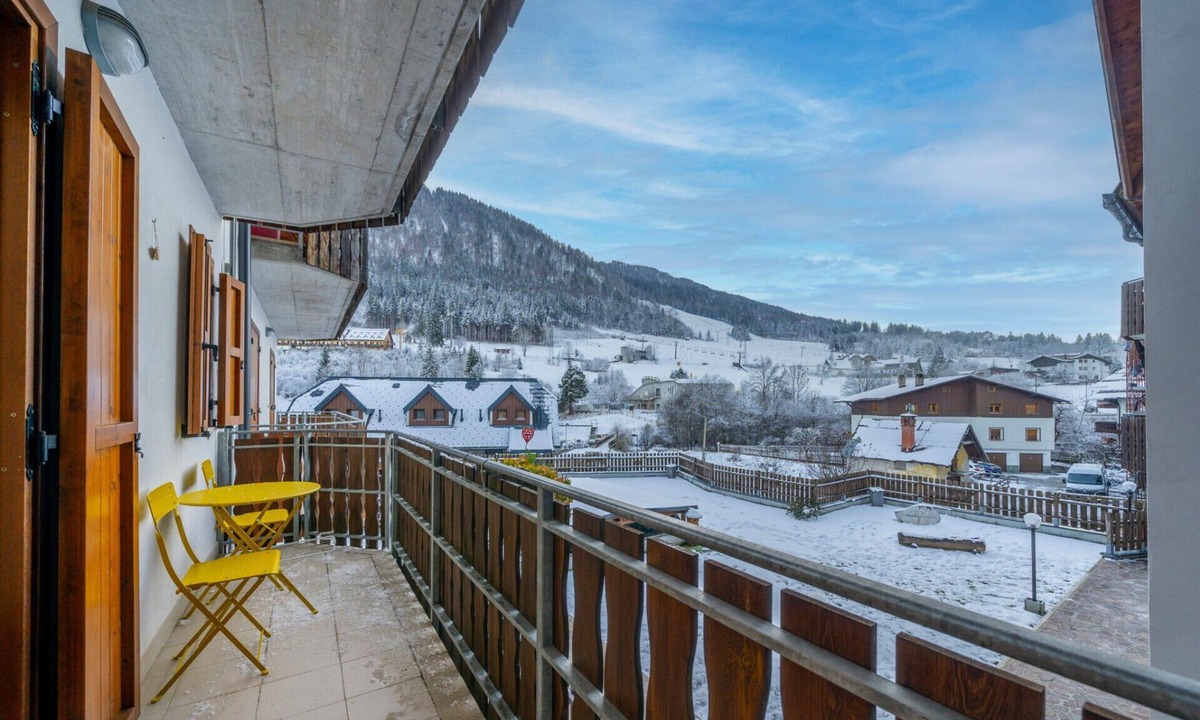 Tarvisio Apartment | Small & Charming Apt - Overlooking the Alps
