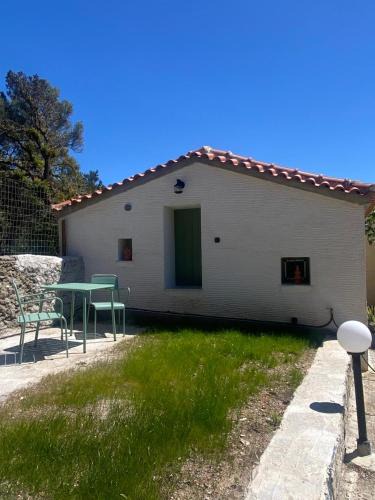 Plomari Apartment | Small House