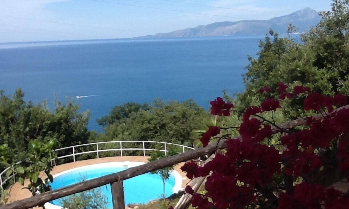 Cersuta House | Small villa located in a quiet pool and sea view/Gulf of Policastro