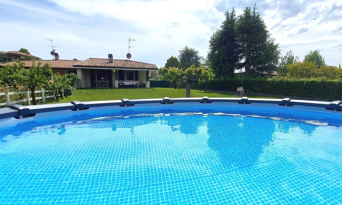 Solarolo Villa | Small villa with private pool and large garden, ideal for stays with dogs.