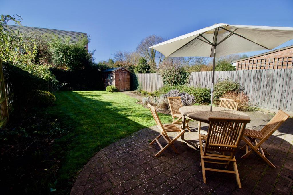 Cambridge House | Smart and Comfortable Cambridge House