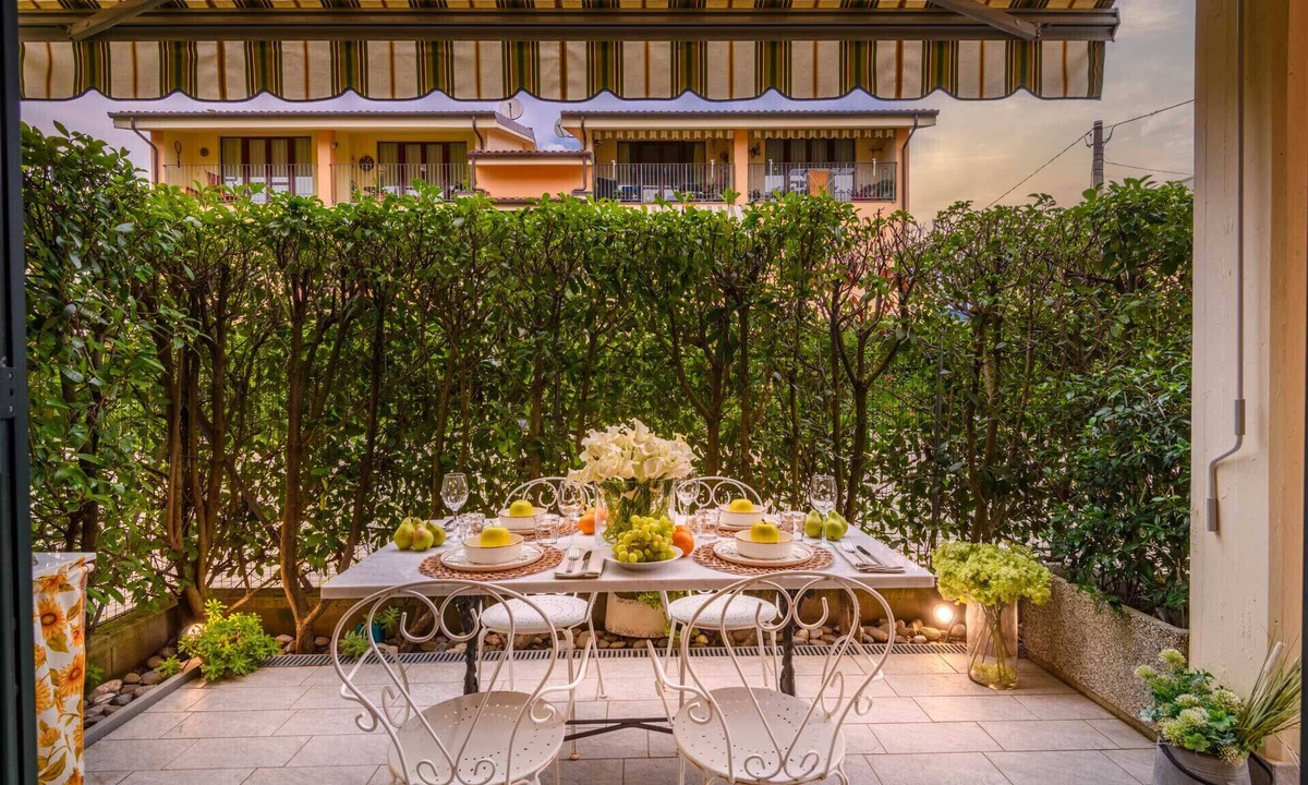 Lucca Apartment | Smart Apartment with Outdoor and Private Parking
