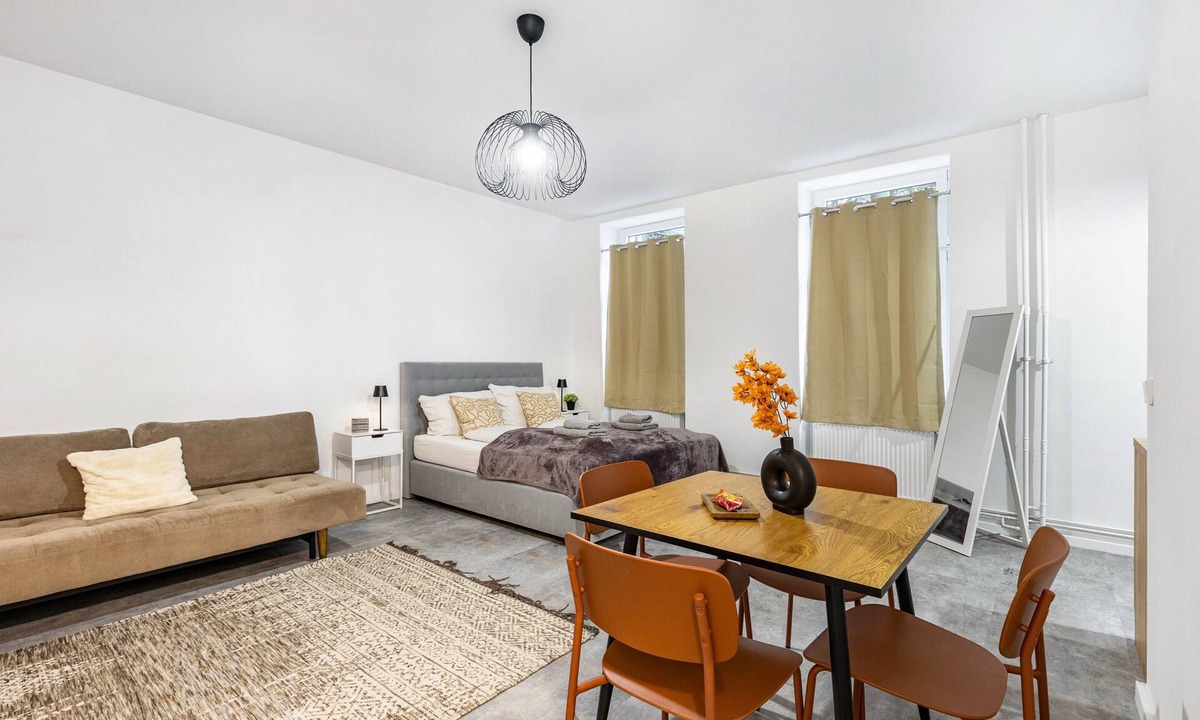 Steglitz Apartment | Smart Home Studio | Near Ku’damm Living Apartment 2 – Modern Comfort in Berlin