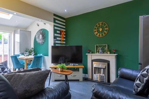 Coventry Apartment | Smart Stays for Busy Days