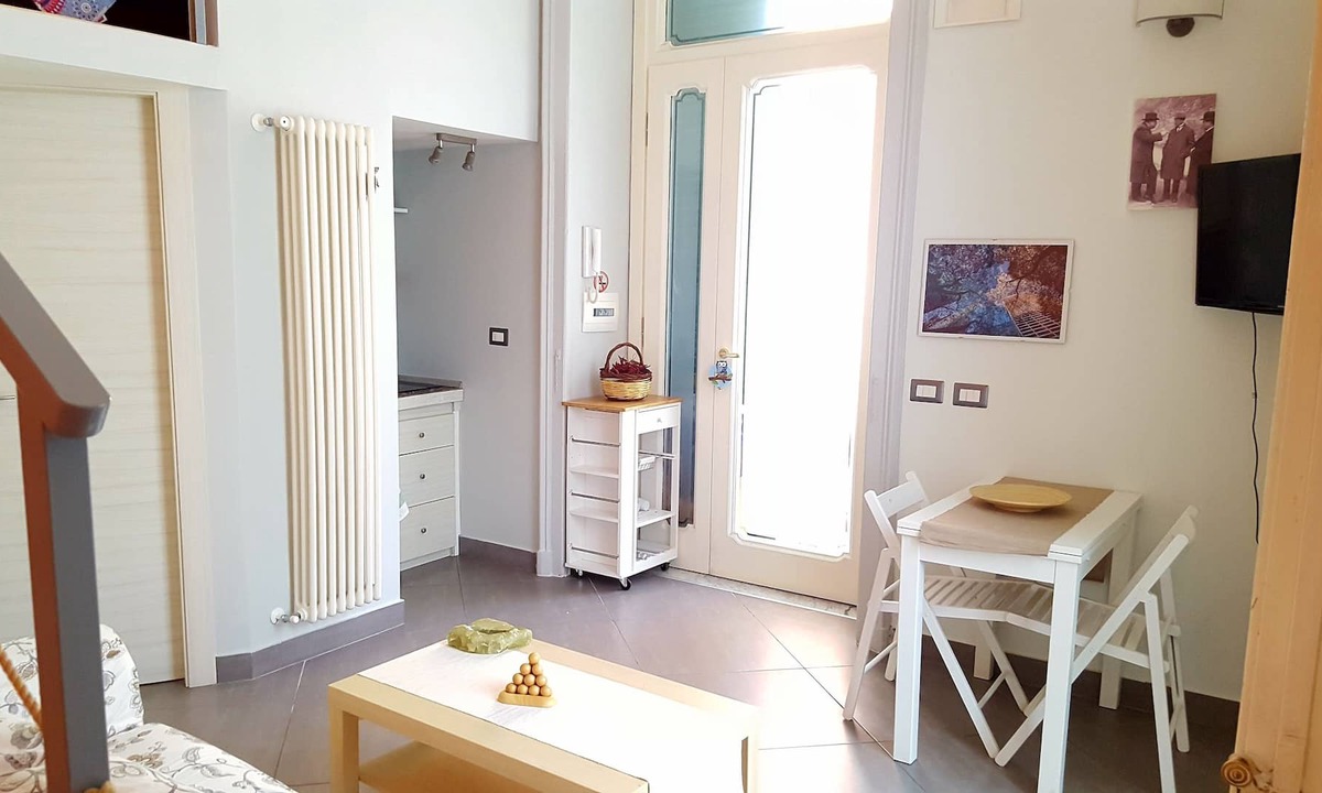 Chiaia Apartment | Smart studio "ready to use" Chiaia Centro Napoli