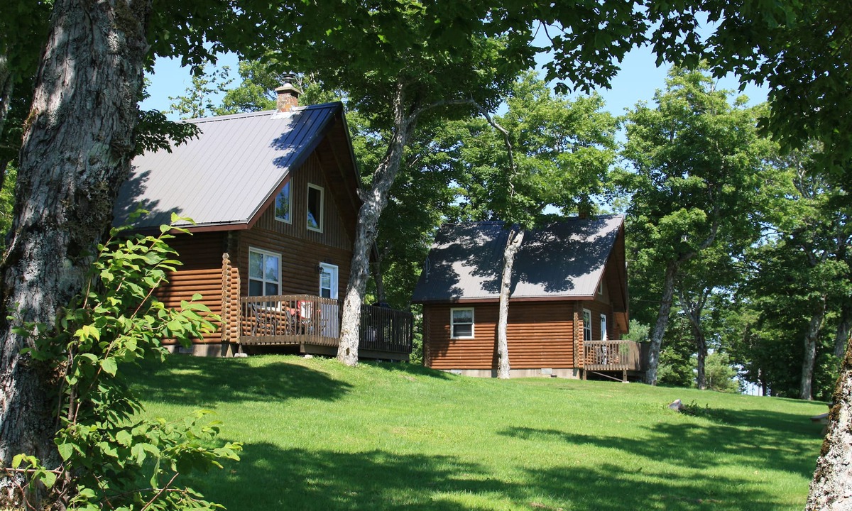 Scotsburn Cabin | Smith Rock Chalets & Retreat