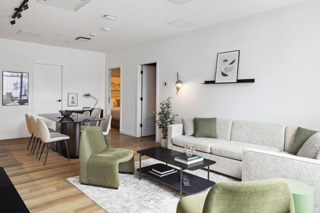 Yaletown Hotel | Smithe House