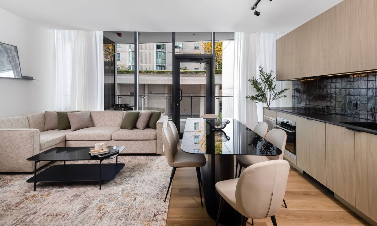 Yaletown Hotel | Smithe House