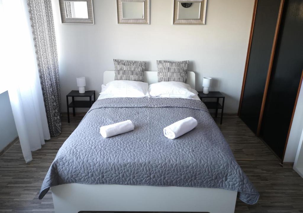 Srodmiescie Apartment | SMOLNA TOWER exclusive