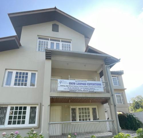 Brein Bed & Breakfast | Snow Leopard Lodge