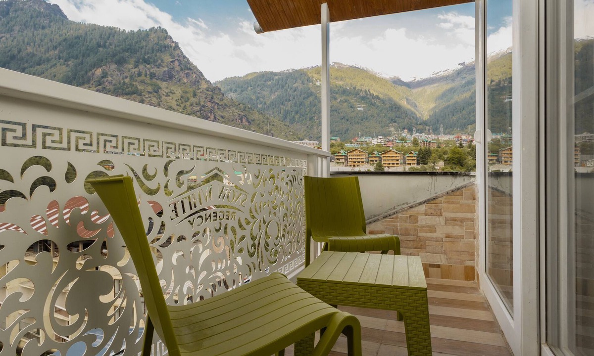 Simsa Village Hotel | Snow White Regency Manali