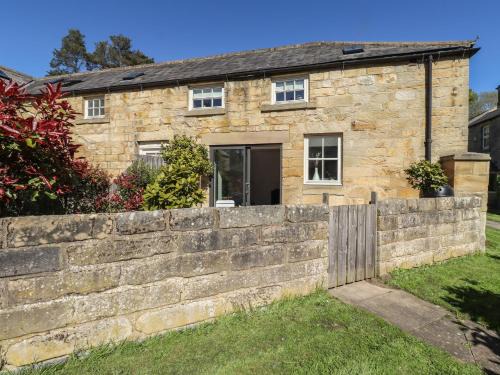 Guyzance House | Snowdrop Cottage