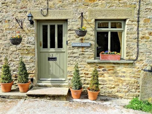 Thornton Steward House | Snowdrop Cottage