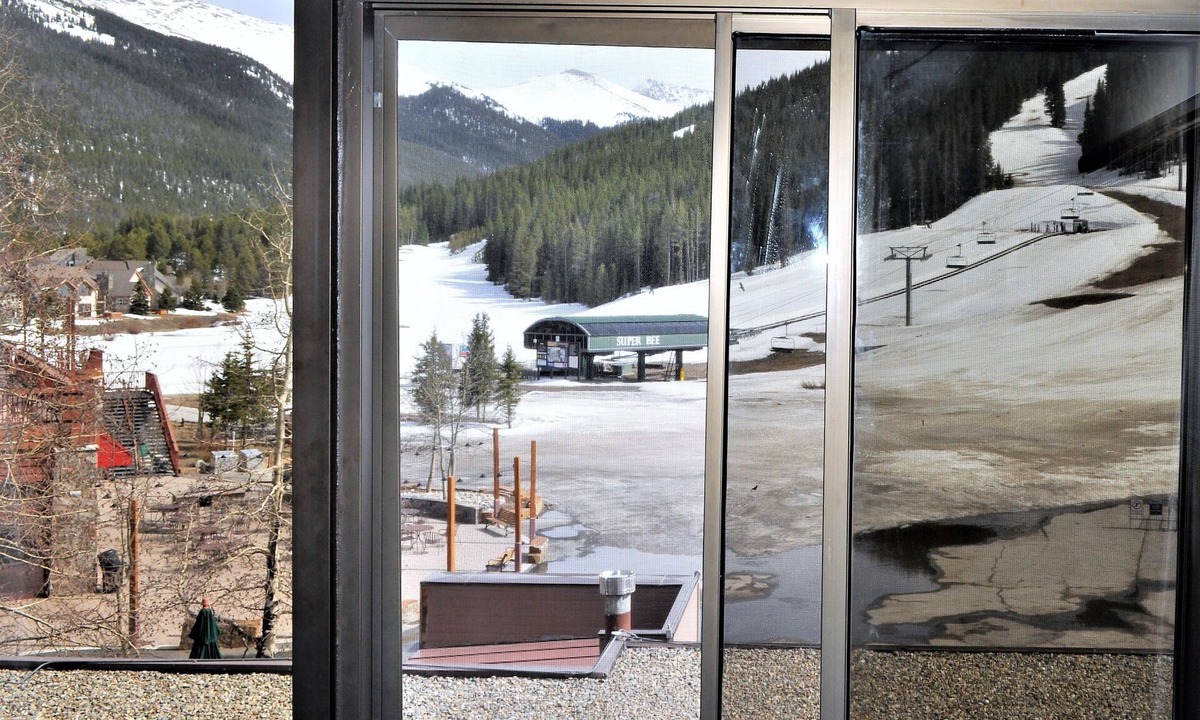 East Village at Copper Hotel | Snowflake 1 Bed plus Den 2 Bath