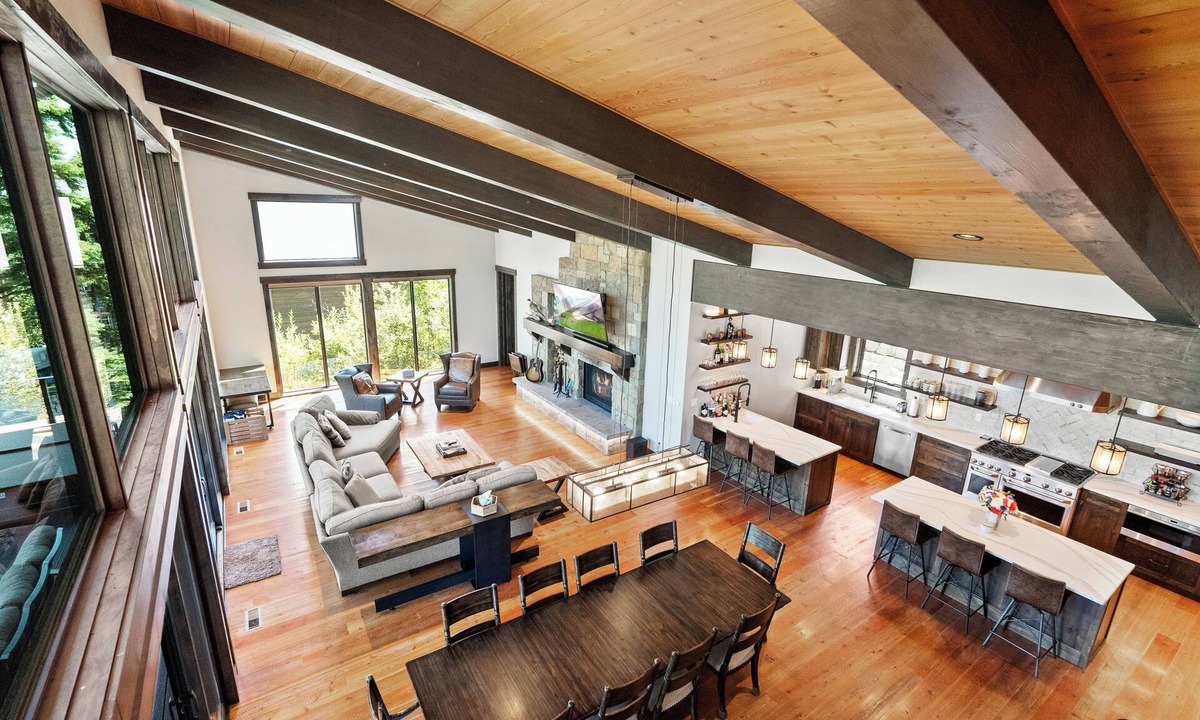 Whitefish House | Snowghost Chalet True Ski-In/Ski-Out Luxury Retreat Hot Tubs, Steam Room, Views