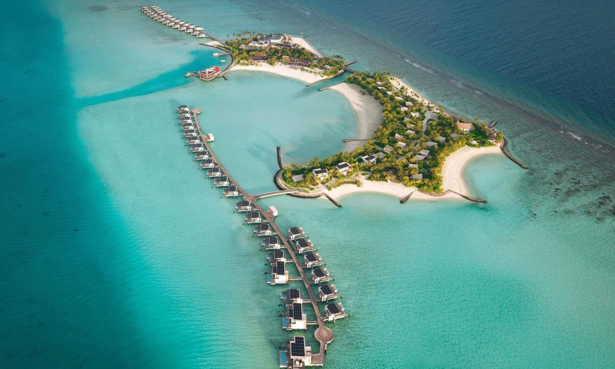 Emboodhoo Lagoon Hotel | SO/Maldives