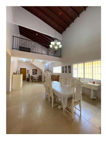 Chapada dos Guimaraes Ski Chalet | Sobrado do Beco 1