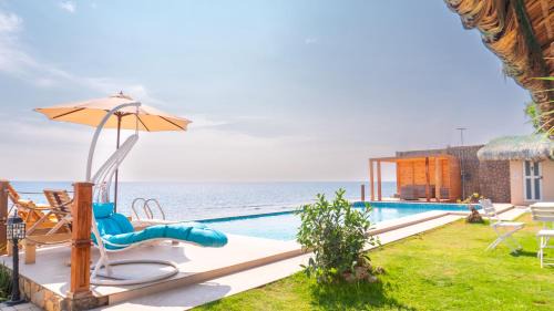 Bacnotan Bed & Breakfast | Sofia - Summer Coastal Suites