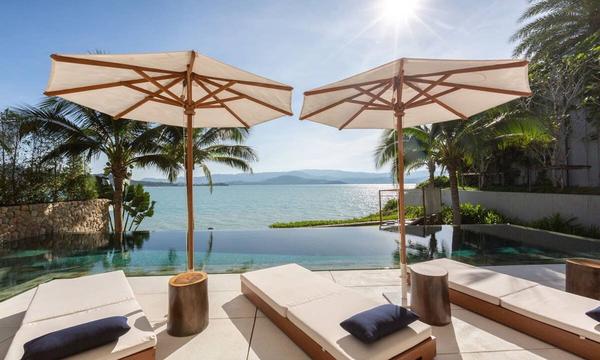 Moo 5 Villa | Solaris 3-bedroom Beachfront Villa in Koh Samui