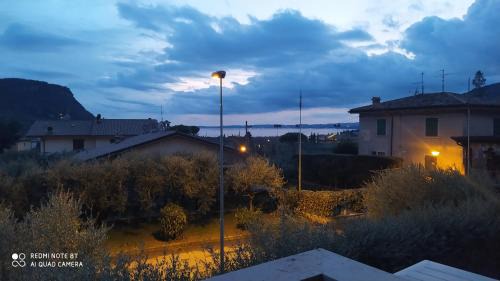 Garda Apartment | Sole Open space