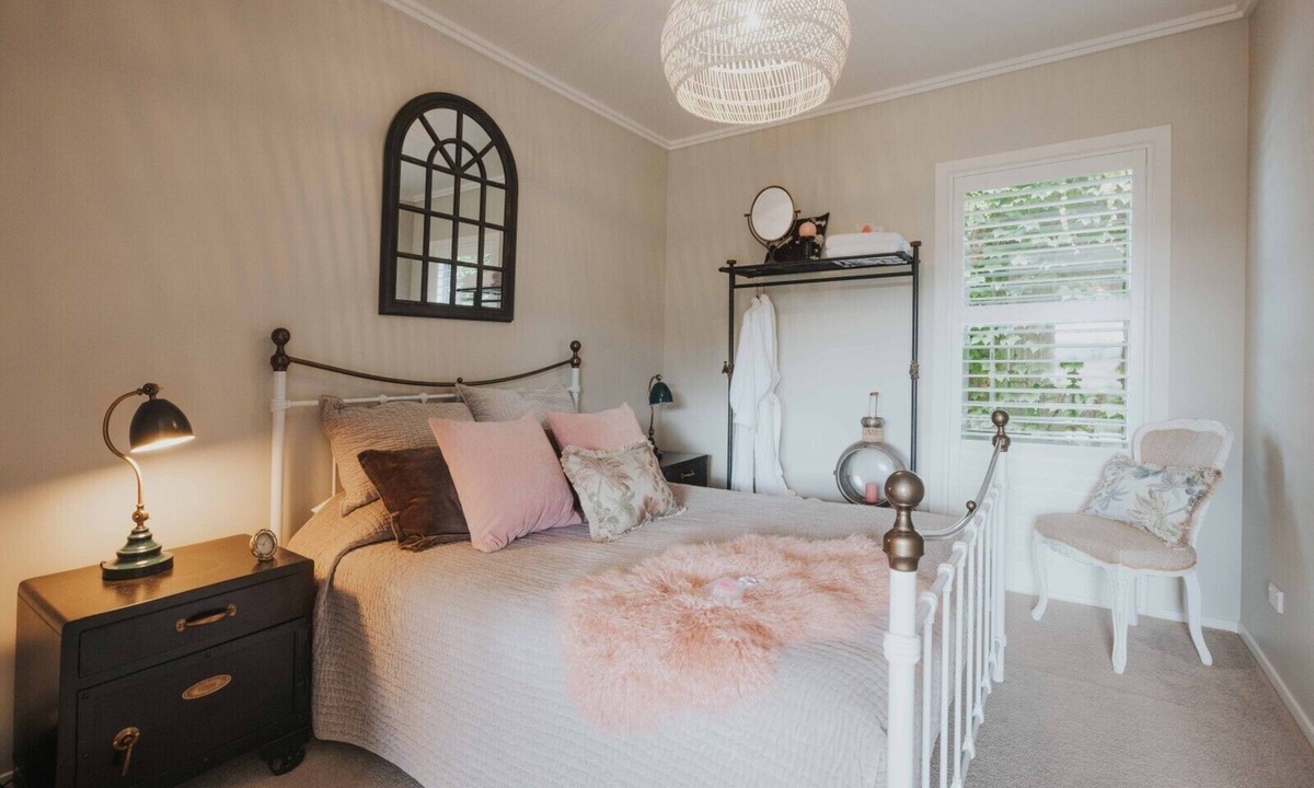 Pukemoremore House | Sole Retreat