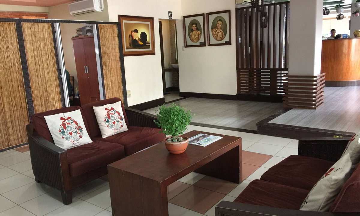 Tagbilaran Hotel | Soledad Suites