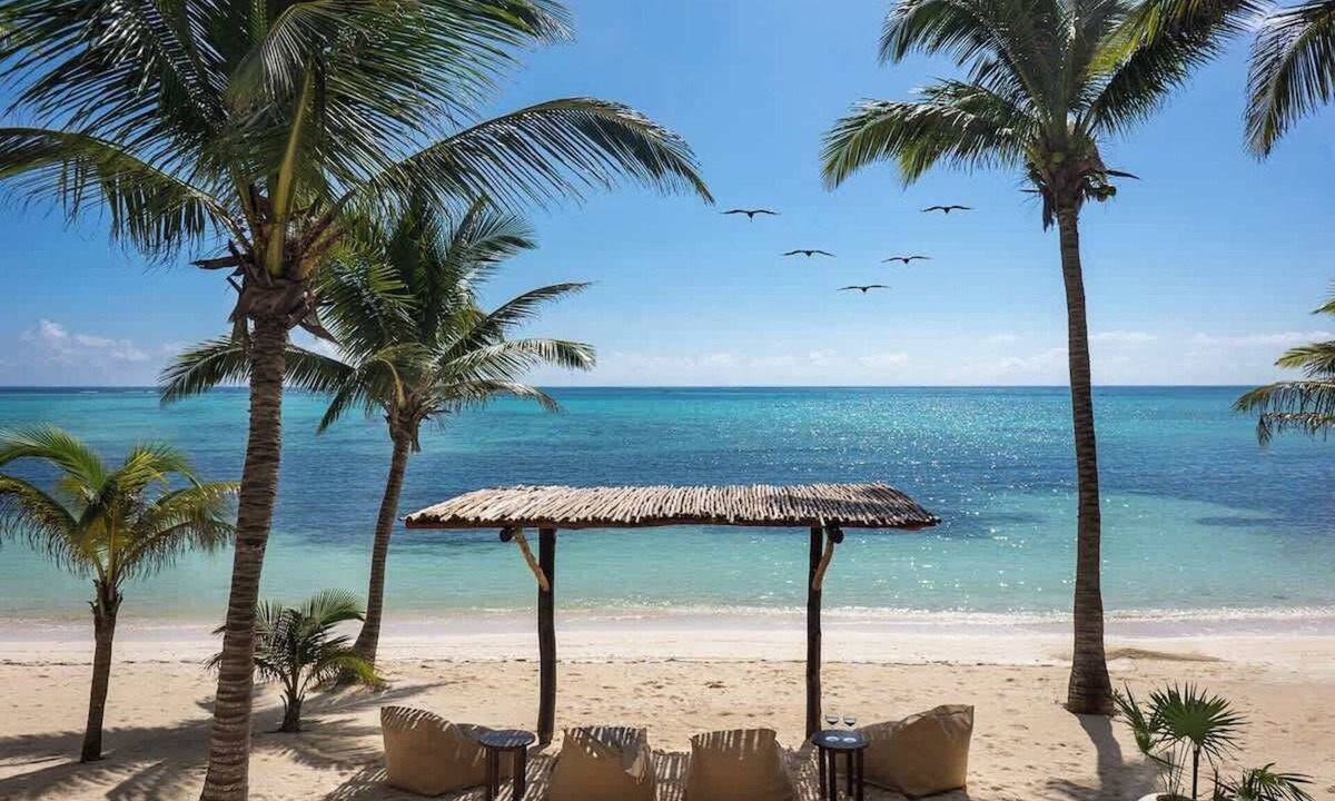 Soliman Bay Hotel | Soliman Bay Oasis Beachfront Villa + Plunge Pool