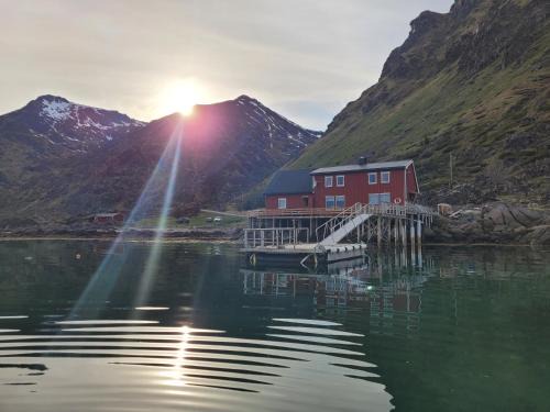 Vestvagøy House | Solodden, Authentic rorbu in Lofoten