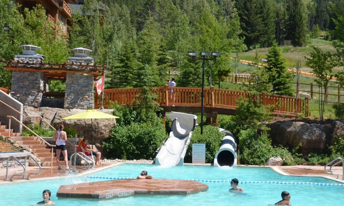 East Kootenay House | Something for everyone at Panorama Mountain Village!