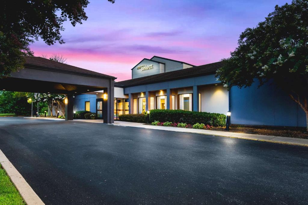Eastwick Hotel | Sonesta Select Philadelphia Airport
