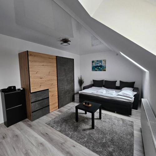 Bragadiru Apartment | Sonia