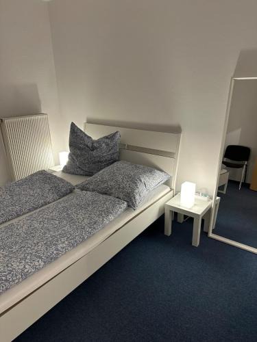 Eisingen Apartment | Sonnenlage - Ferienwohnung nahe Pforzheim-Karlsruhe - 7 Minuten zur A8
