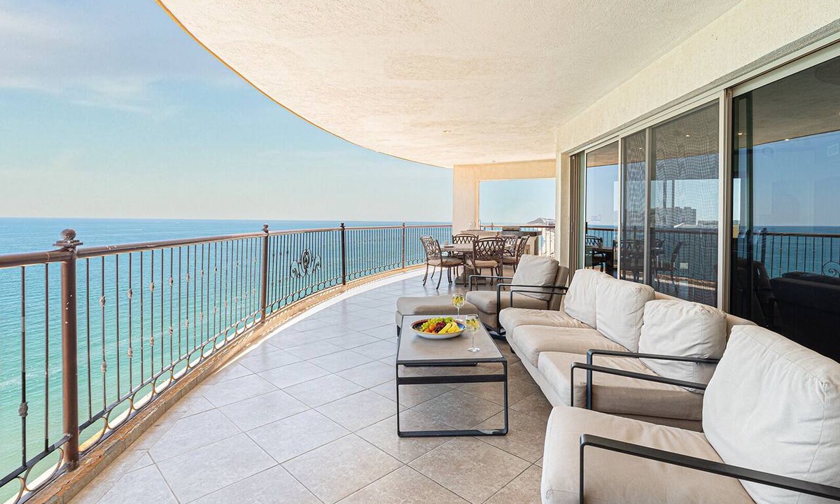 Bella Vista Condo | Sonoran Sky 1510 One-Of-A-Kind Penthouse Luxurious Massive Ocean Front Condo