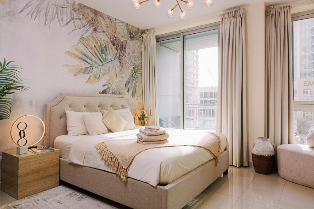 Downtown Dubai Apartment | Sophisticated Studio near Burj Khalifa