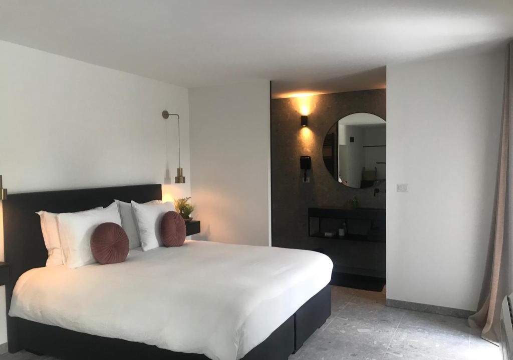 Montegrosso dʼAsti Bed & Breakfast | Sotto La Vigna Charm Stay Adult only vacation Balcony suite