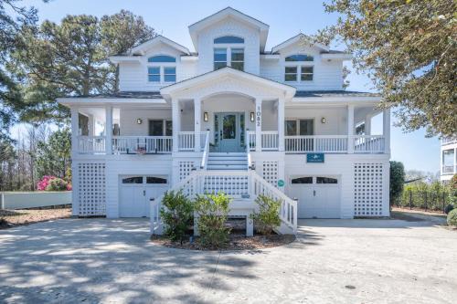 Corolla Light House | Soundfront Beach Trolly Pool Spa Resort Access