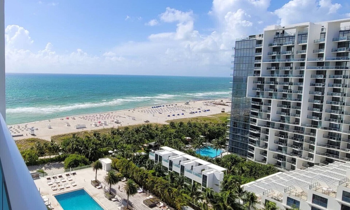 South Beach Condo | South Beach Luxury Condo on the Water