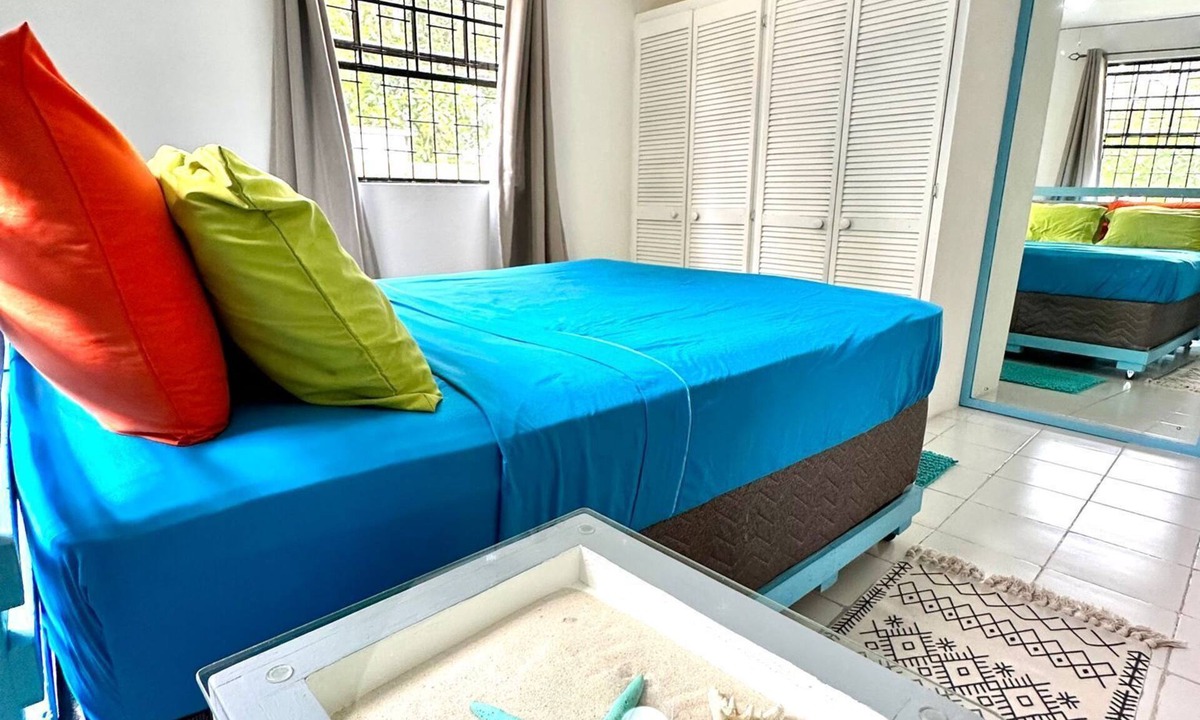 Welches Apartment | South Coast Private- On The Beach