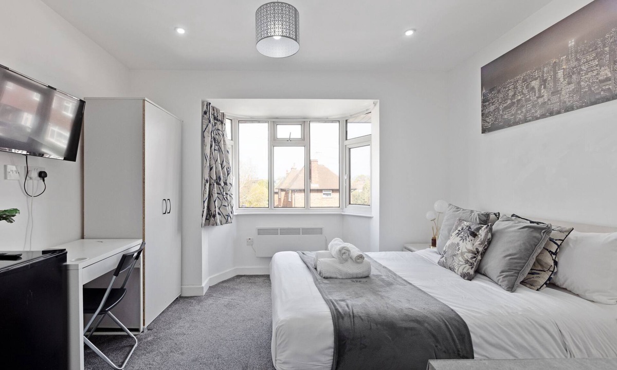 South Harrow Apartment | South Harrow