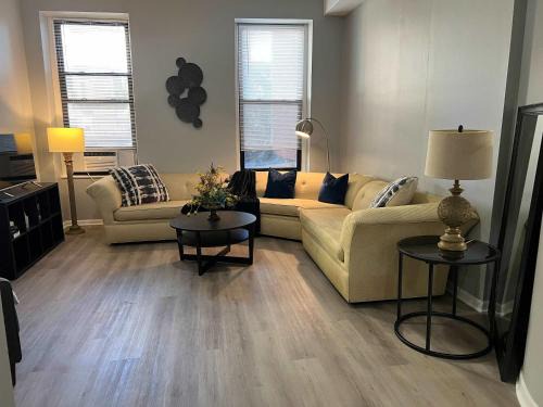 South Loop Apartment | South Loop 2 Bedroom Apt