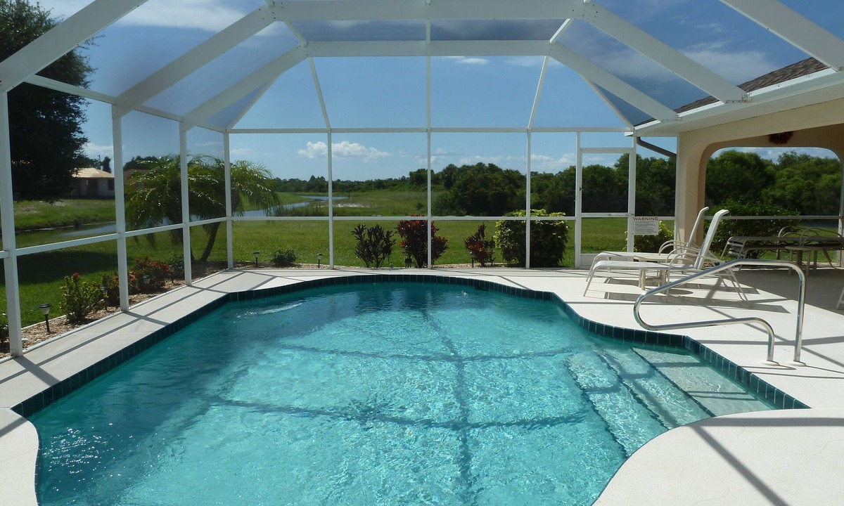 Pine Valley Villa | South West Facing 4-bedroom villa Rotonda West, Overlooking Nature Reserve