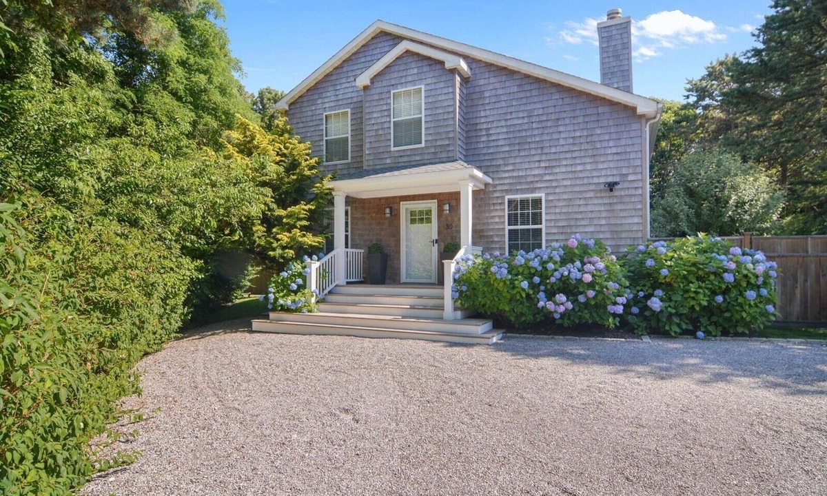 Shinnecock Hills House | Southampton 5 Bedroom Retreat