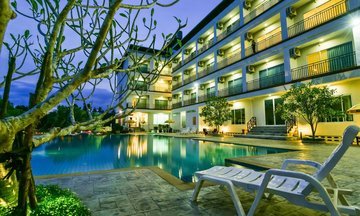 Chumphon Hotel | Southgate Residence Hotel